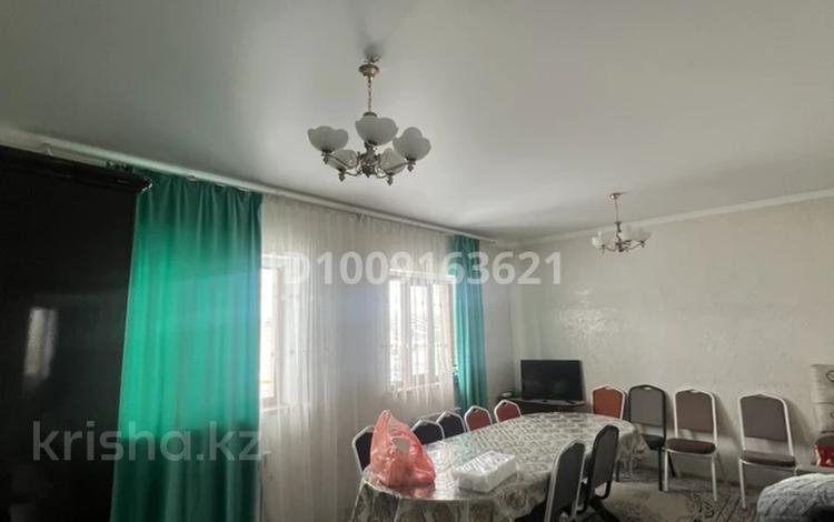 Дом · 5 комнат · 210 м², Усикова 65 за 60 000 〒 в Алматы, Наурызбайский р-н — фото 2