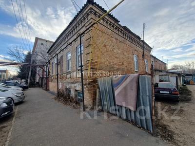 2-комнатная квартира · 44.3 м² · 1/2 этаж, Аманжолова 77 за 7.9 млн ₸ в Уральске