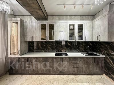 Аренда квартир в Алматы: 2-комнатная квартира · 70 м² · 3/13 этаж, Жарокова 370 — Аль-Фараби за 500 000 〒 2-комнатная квартира · 70 м² · 3/13 этаж, Жарокова 370 — Аль-Фараби за 500 000 〒 в Алматы, Бостандыкский р-н
