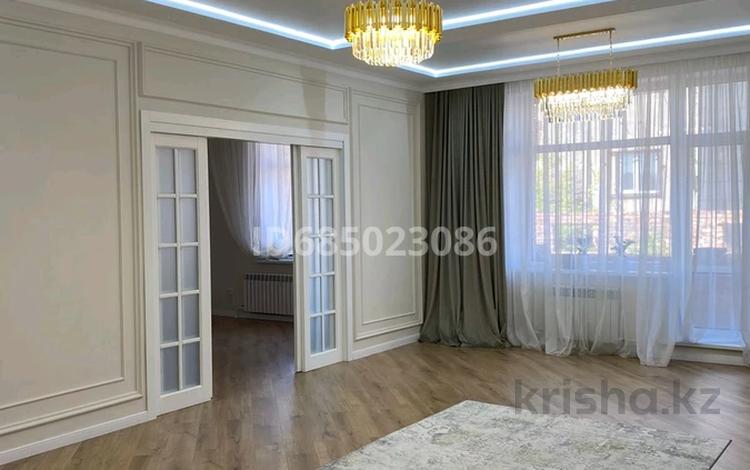 3-комнатная квартира, 141 м², 1/5 этаж, Маргулана 356А за 75 млн 〒 в Павлодаре — фото 2