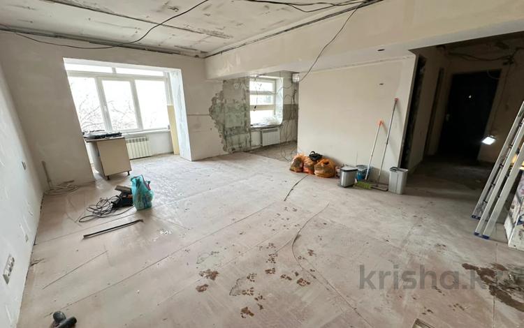 3-комнатная квартира · 86.5 м² · 5/5 этаж, Достык — Кажымукана за 59.5 млн ₸ в Алматы, Медеуский р-н — фото 11