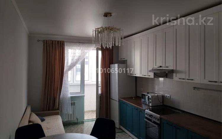 1-комнатная квартира · 47 м², Кошкарбаева за 200 000 ₸ в  — фото 2