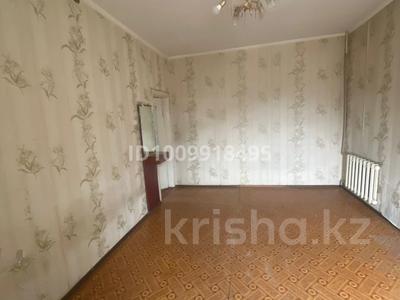 1-комнатная квартира · 35 м² · 3/5 этаж, мкр Север 4 за 15.5 млн 〒 в Шымкенте, Аль-Фарабийский р-н