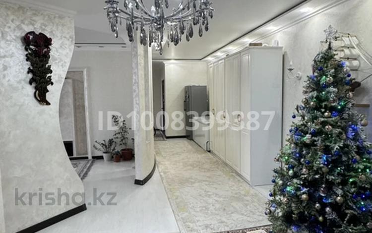 3-бөлмелі пәтер · 118 м² · 4/5 қабат, мкр Болашак, Бугембай батыра 153/6, бағасы: 38 млн 〒 в Актобе — фото 2