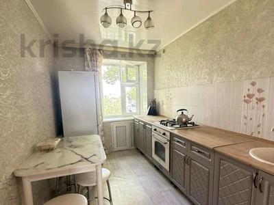 2-бөлмелі пәтер · 47 м² · 4/5 қабат, Абулхайырхана 101, бағасы: 160 000 ₸ в Уральске