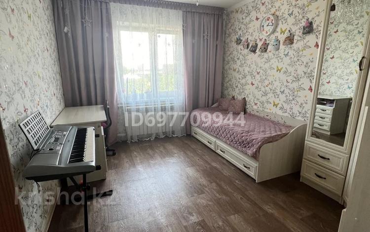 4-комнатная квартира · 93 м² · 5/5 этаж, Шевцова 27/2 за 35 млн ₸ в Уральске — фото 2