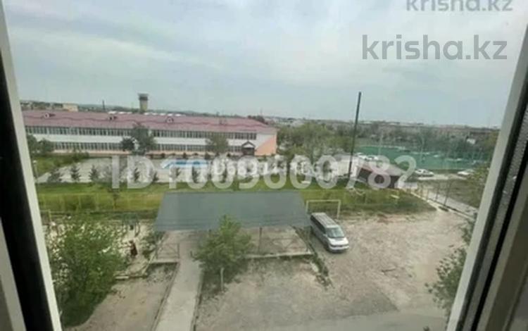 4-комнатная квартира · 77 м² · 4/5 этаж, С.Батыра 32 за 20 млн 〒 в Аксукенте — фото 2