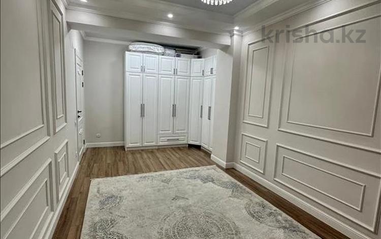 4-комнатная квартира · 140 м² · 6/13 этаж, Торайгырова — Мустафина за 125 млн ₸ в Алматы, Бостандыкский р-н — фото 47