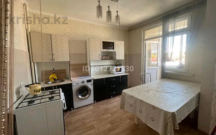 1-бөлмелі пәтер · 38 м² · 7/9 қабат, мкр Астана 76, бағасы: 130 000 ₸ в Шымкенте, Каратауский р-н — фото 2