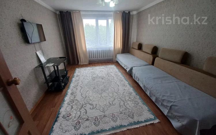 1-бөлмелі пәтер · 60 м² · 1/10 қабат, бульвар Гагарина 21/1, бағасы: 2 000 〒 в Усть-Каменогорске, Ульбинский — фото 2