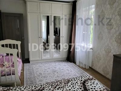 2-комнатная квартира, 43 м², 2/4 этаж, мкр Тастак-2 за 32.5 млн 〒 в Алматы, Алмалинский р-н