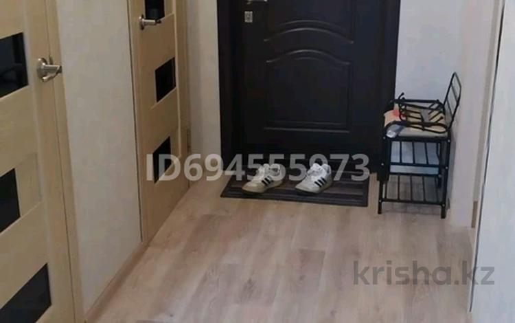 1-бөлмелі пәтер · 34.5 м² · 5/9 қабат, 5 микрорайон — Угол улицы Железнодорожной и Дружбы народов, бағасы: 15.5 млн ₸ в Аксае — фото 2