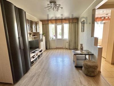 3-комнатная квартира · 57.9 м² · 2/5 этаж, Торайгырова 73 — Горячая цена! за 18.6 млн ₸ в Павлодаре