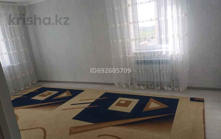 2-комнатная квартира, 70 м², 4/9 этаж помесячно, Туран-2 12 б за 110 000 〒 в Шымкенте, Туран р-н — фото 5