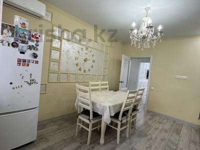 3-бөлмелі пәтер · 93.7 м² · 5/6 қабат, Желтоксан 1/6, бағасы: 33 млн ₸ в Уральске