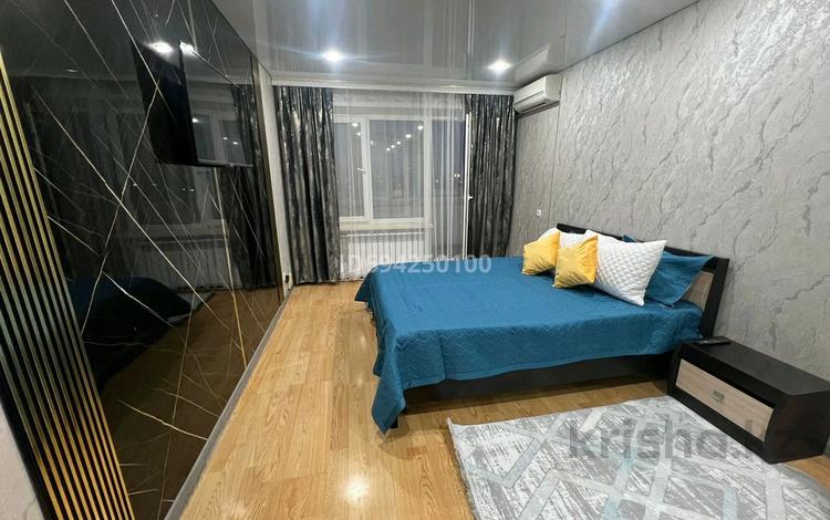 1-бөлмелі пәтер · 40 м² · 8/9 қабат, мкр 11 34, бағасы: 10 000 ₸ в Актобе — фото 2