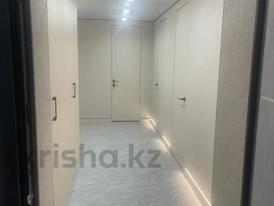 3-комнатная квартира · 100 м² · 10/10 этаж, мкр. Алтын орда, Санкибай батыра 40в за 1 млн ₸ в Актобе