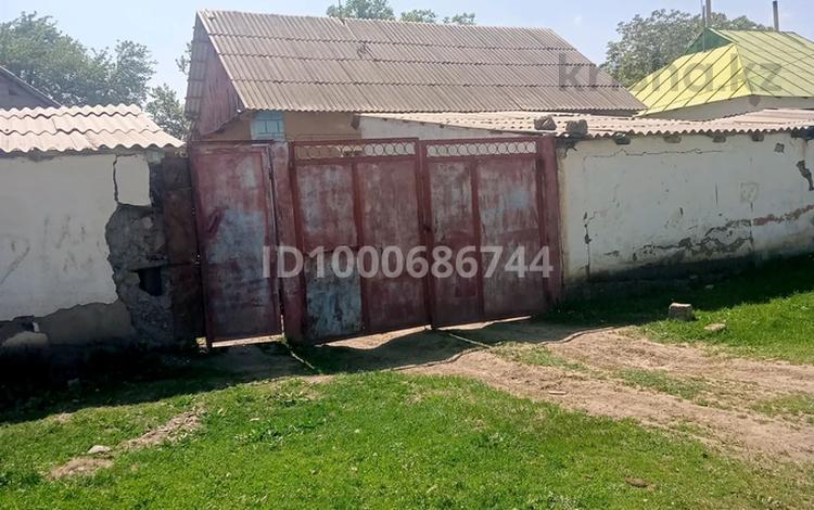 Отдельный дом · 5 комнат · 200 м², Абай 6 за 5.5 млн ₸ в Тюлькубасе — фото 2