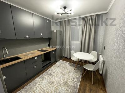 2-комнатная квартира · 54 м² · 5/5 этаж, 40 квартал 2 за 19.5 млн 〒 в Семее
