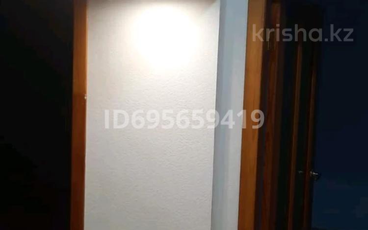 3-бөлмелі пәтер · 62 м² · 4/5 қабат, Абая 57, бағасы: 170 000 〒 в Петропавловске — фото 8