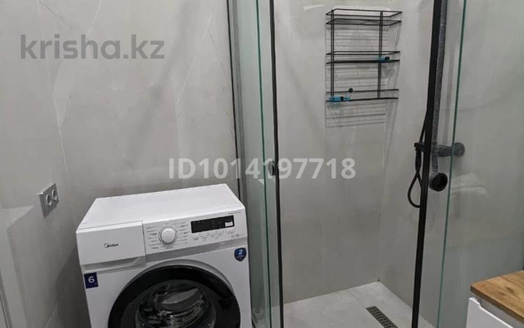 2-комнатная квартира · 50 м² · 2/9 этаж, Кайыма Мухамедханова 6 за 300 000 ₸ в Астане, Есильский р-н — фото 2