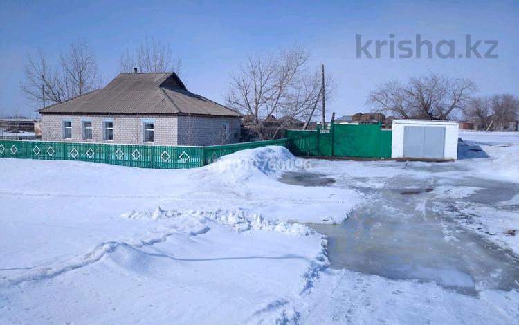 Жеке үй · 3 бөлме · 120 м² · 15 жүзд., Абая 2 — Продам дом в селе Кокентау (Знаменка), бағасы: 4 млн ₸ — фото 2