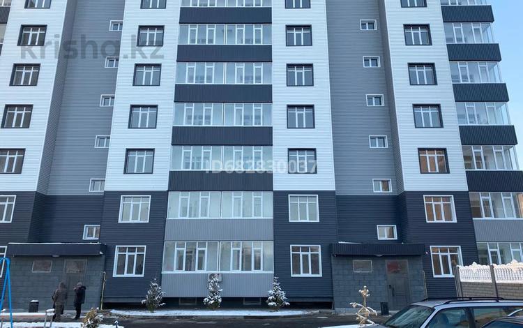 2-комнатная квартира, 71 м², 7/10 этаж, Сатпаева 30Г за 31 млн 〒 в Таразе — фото 3