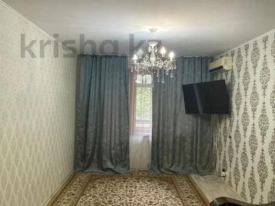 2-бөлмелі пәтер, 50 м², 2/5 қабат, мкр 5, Абулхаир хана, бағасы: 16 млн 〒 в Актобе, мкр 5