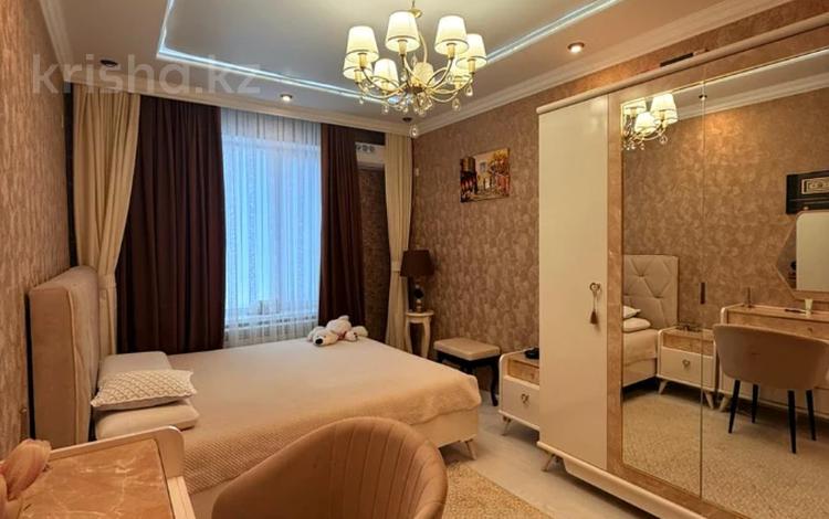 3-комнатная квартира · 106 м² · 2/5 этаж, мкр. Алтын орда 338 за 32.5 млн ₸ в Актобе — фото 2