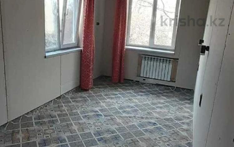 2-комнатная квартира · 46 м² · 4/4 этаж, 3 Микрорайон за 23.5 млн ₸ в Алматы, Ауэзовский р-н — фото 9