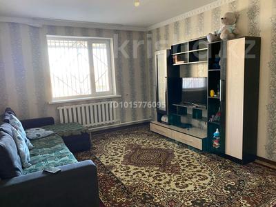 Жеке үй · 4 бөлме · 180 м² · 10 жүзд., Бекмаханова 1 — Elit school, бағасы: 350 000 ₸ в Туздыбастау (Калинино)