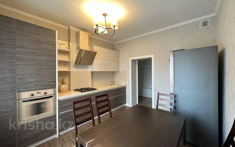 3-бөлмелі пәтер · 101.5 м² · 3/3 қабат, Шаяхметова, бағасы: 78 млн ₸ в Костанае — фото 2