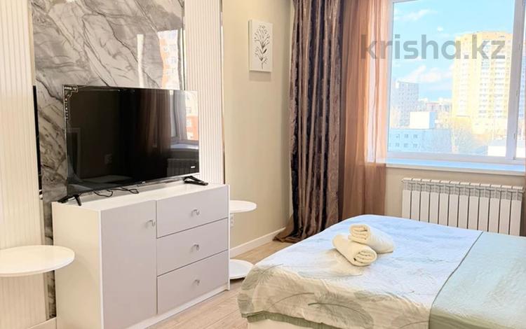 1-бөлмелі пәтер · 40 м² · 8/13 қабат, Тауелсиздик 34/9 — Момышулы, бағасы: 18 000 ₸ в Астане, Алматы р-н — фото 4