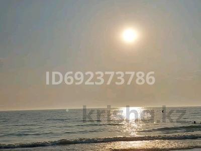 Отдельный дом · 5 комнат · 288 м² · 5.4 сот., . — Тёплый пляж за 55 млн 〒 в Актау