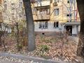 3-комнатная квартира · 62.2 м² · 1/4 этаж, мкр №1 за 35 млн ₸ в Алматы, Ауэзовский р-н — фото 3