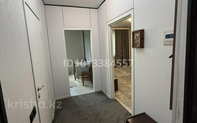 1-комнатная квартира · 40 м² · 4/6 этаж, мкр Кокжиек 60 — Находится возле школы 177. за 21 млн ₸ в Алматы, Жетысуский р-н — фото 2