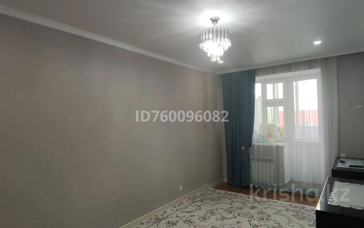 1-комнатная квартира · 36 м² · 2/8 этаж, Бокенбай батыр 155 — Аэропорт за 120 000 ₸ в Актобе, мкр Авиатор — фото 2