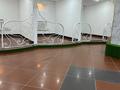 Свободное назначение, склады, салоны красоты, фитнес и спорт, медцентры и аптеки, образование, развлечения, конференц-залы, студии · 275 м² за 720 000 〒 в Караганде, Казыбек би р-н — фото 14