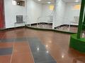 Свободное назначение, склады, салоны красоты, фитнес и спорт, медцентры и аптеки, образование, развлечения, конференц-залы, студии · 275 м² за 720 000 〒 в Караганде, Казыбек би р-н — фото 8