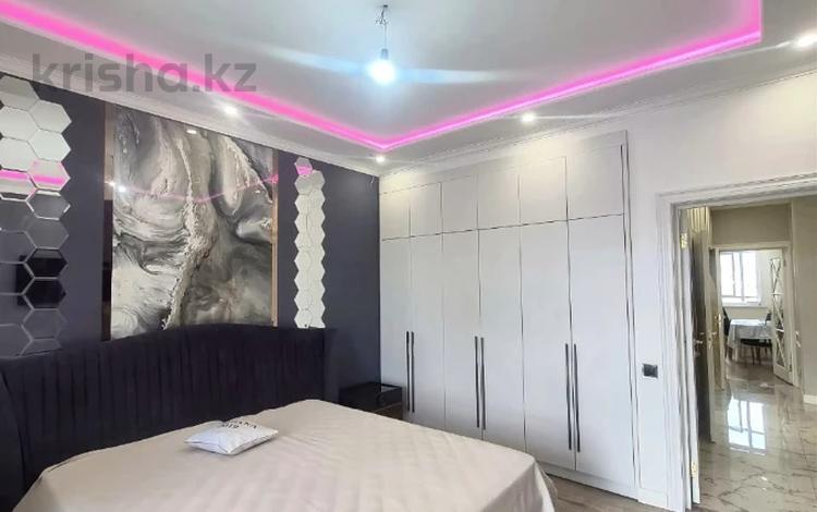 3-комнатная квартира · 104 м² · 8/21 этаж, Кабанбай батыра 29 — Сыганак за 450 000 ₸ в Астане, Нура р-н — фото 6