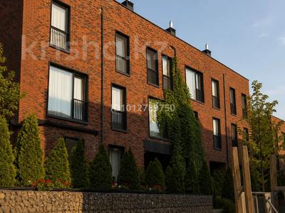 5-бөлмелі пәтер · 229.6 м² · 3/3 қабат, Аль- Фараби 116, бағасы: ~ 275.5 млн ₸ в Алматы, Медеуский р-н