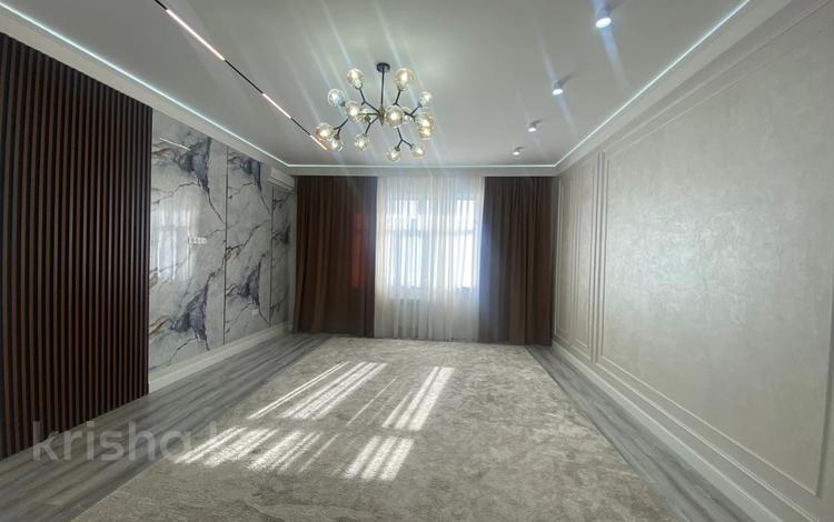 3-комнатная квартира · 130 м² · 3/10 этаж, 19-й мкр 33 за 50 млн ₸ в Актау — фото 18