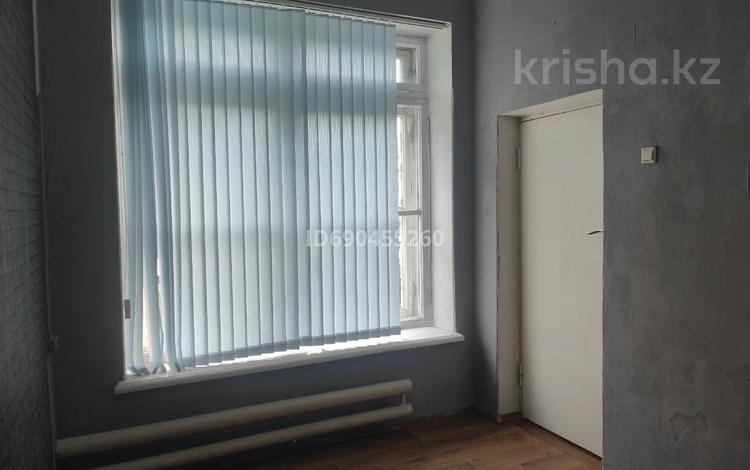 Кеңселер · 16 м², бағасы: 56 000 ₸ в Усть-Каменогорске — фото 9