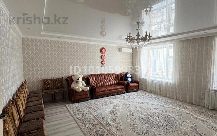 3-бөлмелі пәтер · 127 м² · 8/9 қабат, мкр Кадыра Мырза-Али 11/1 — генацвале, бағасы: 46 млн ₸ в Уральске — фото 2