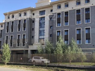 4-комнатная квартира · 120 м² · 2/5 этаж, Умай ана за 125 млн ₸ в Астане, Нура р-н