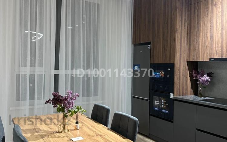 2-комнатная квартира · 73 м² · 15/22 этаж, Сыганак 24 за 400 000 ₸ в Астане, Нура р-н — фото 2