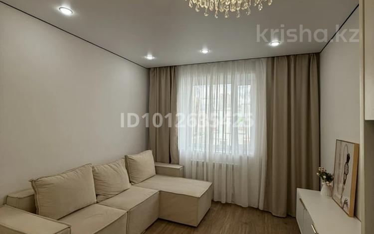 2-бөлмелі пәтер · 43.5 м² · 3/10 қабат, мкр Уркер, Роза Багланова 1, бағасы: 34.5 млн ₸ в Астане, Нура р-н — фото 2