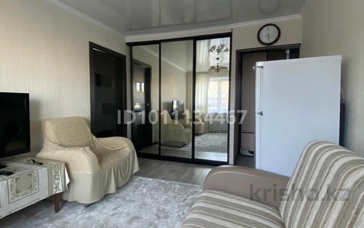 3-комнатная квартира · 48 м² · 1/5 этаж, Мусы Жалиля за 25 млн ₸ в Жезказгане — фото 2