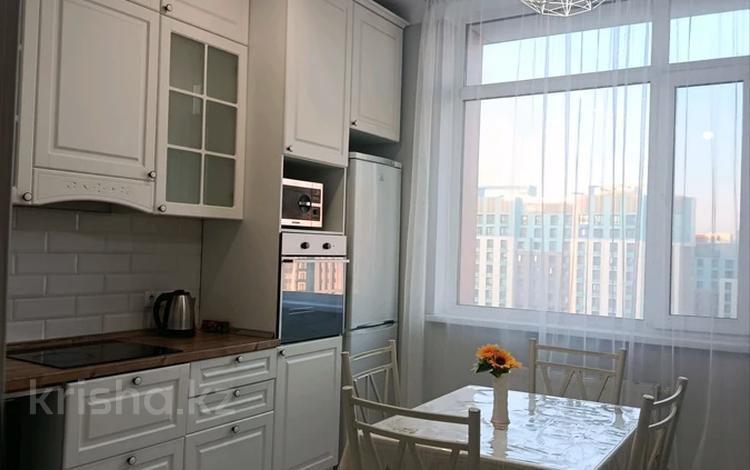 2-комнатная квартира · 60 м² · 11/20 этаж, Кабанбай батыра 49а за 18 000 ₸ в Астане, Нура р-н — фото 19