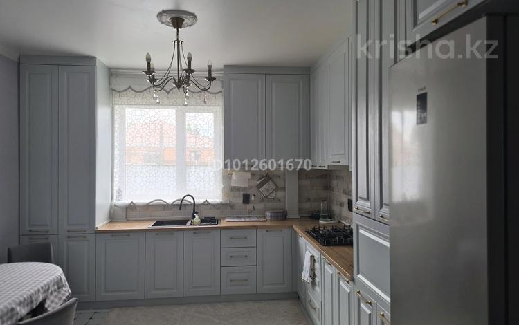 Отдельный дом · 3 комнаты · 90 м² · 8 сот., Алма багы за 23.5 млн ₸ в Актобе — фото 2